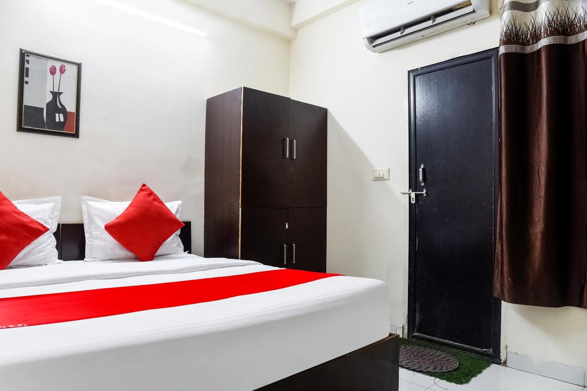 Hotel O Radhika Palace 博帕尔 外观 照片