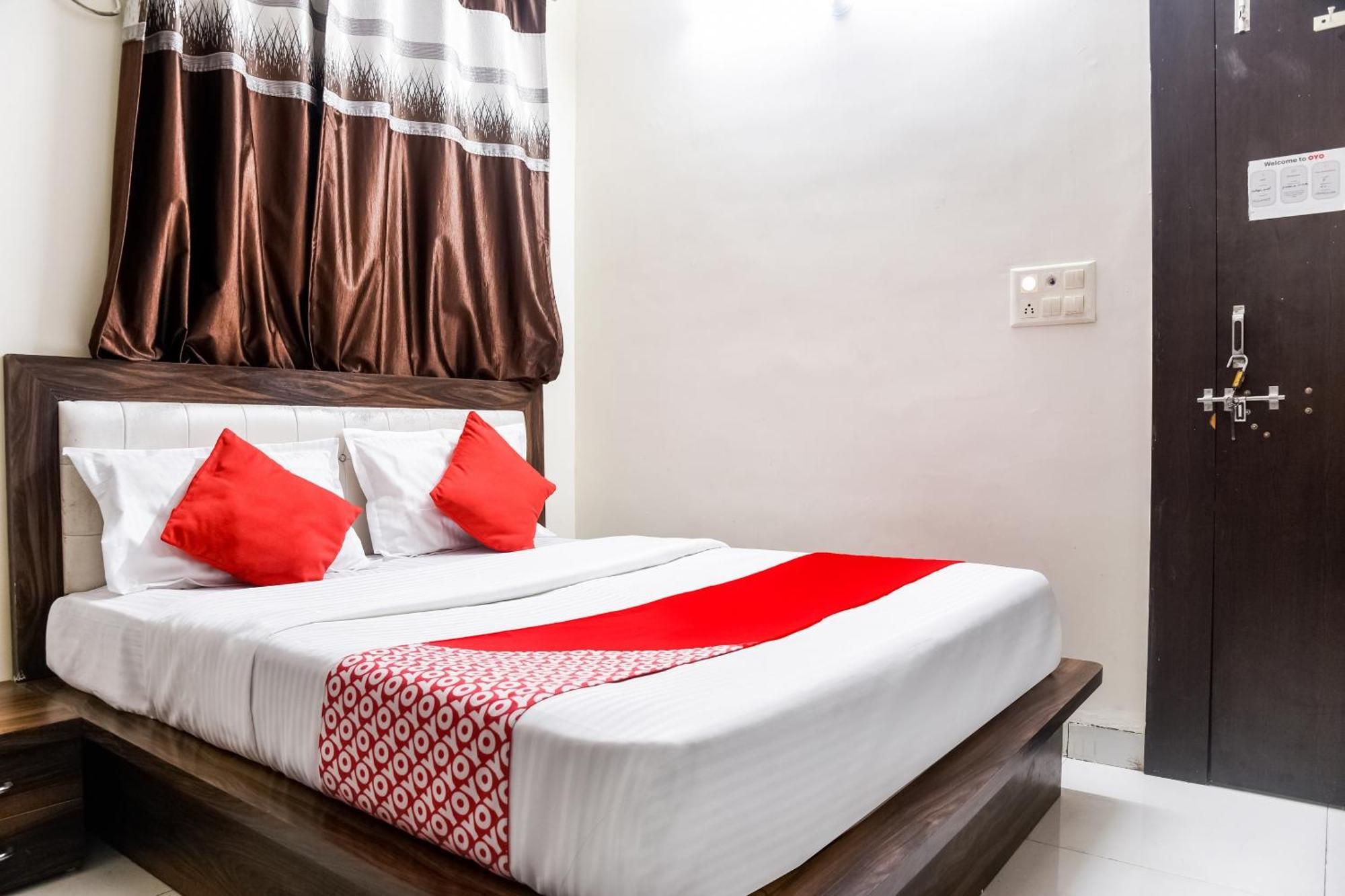 Hotel O Radhika Palace 博帕尔 外观 照片