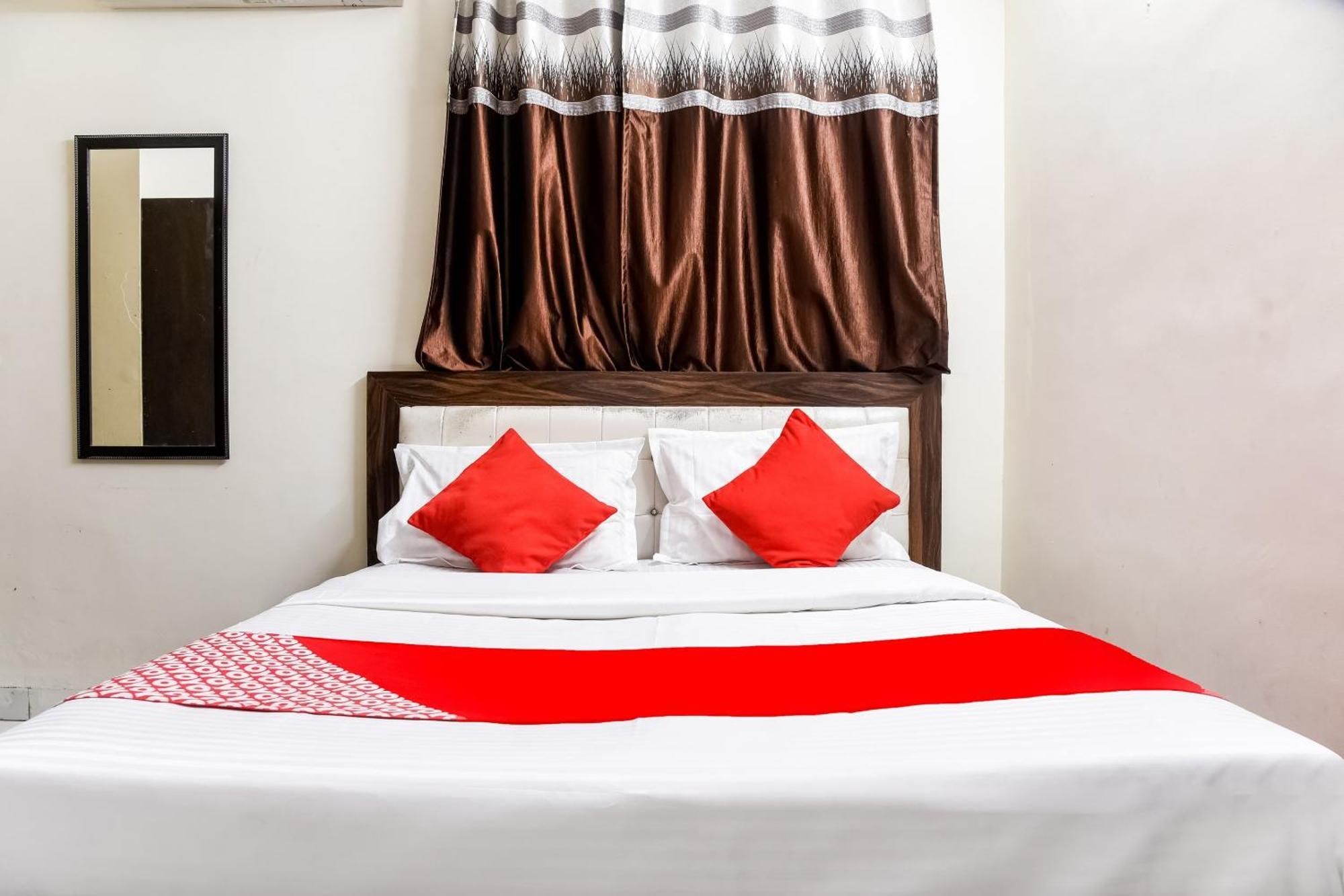 Hotel O Radhika Palace 博帕尔 外观 照片