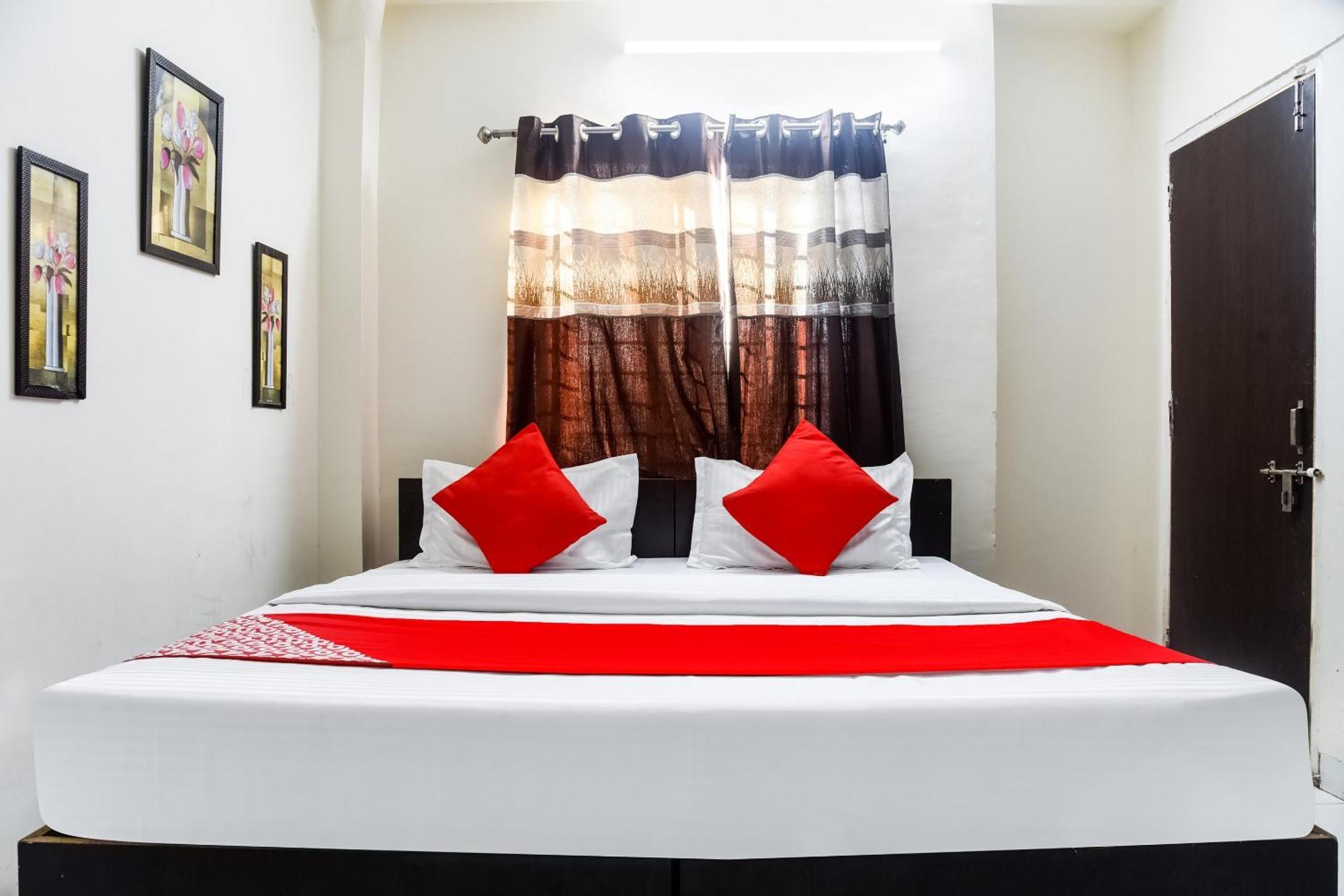 Hotel O Radhika Palace 博帕尔 外观 照片